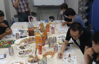 会の様子