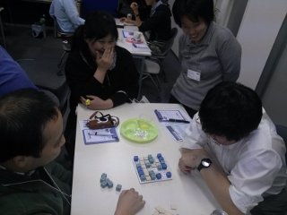 会の様子