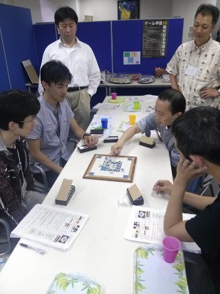 会の様子